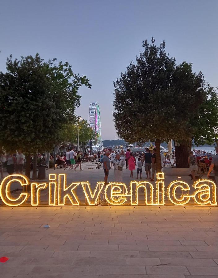 Apartman Hrusta Crikvenica Exteriör bild